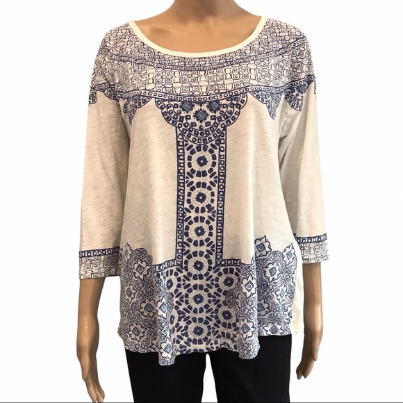 Lucky Brand Tops - Lucky Brand women’s boho blue print top size 1x